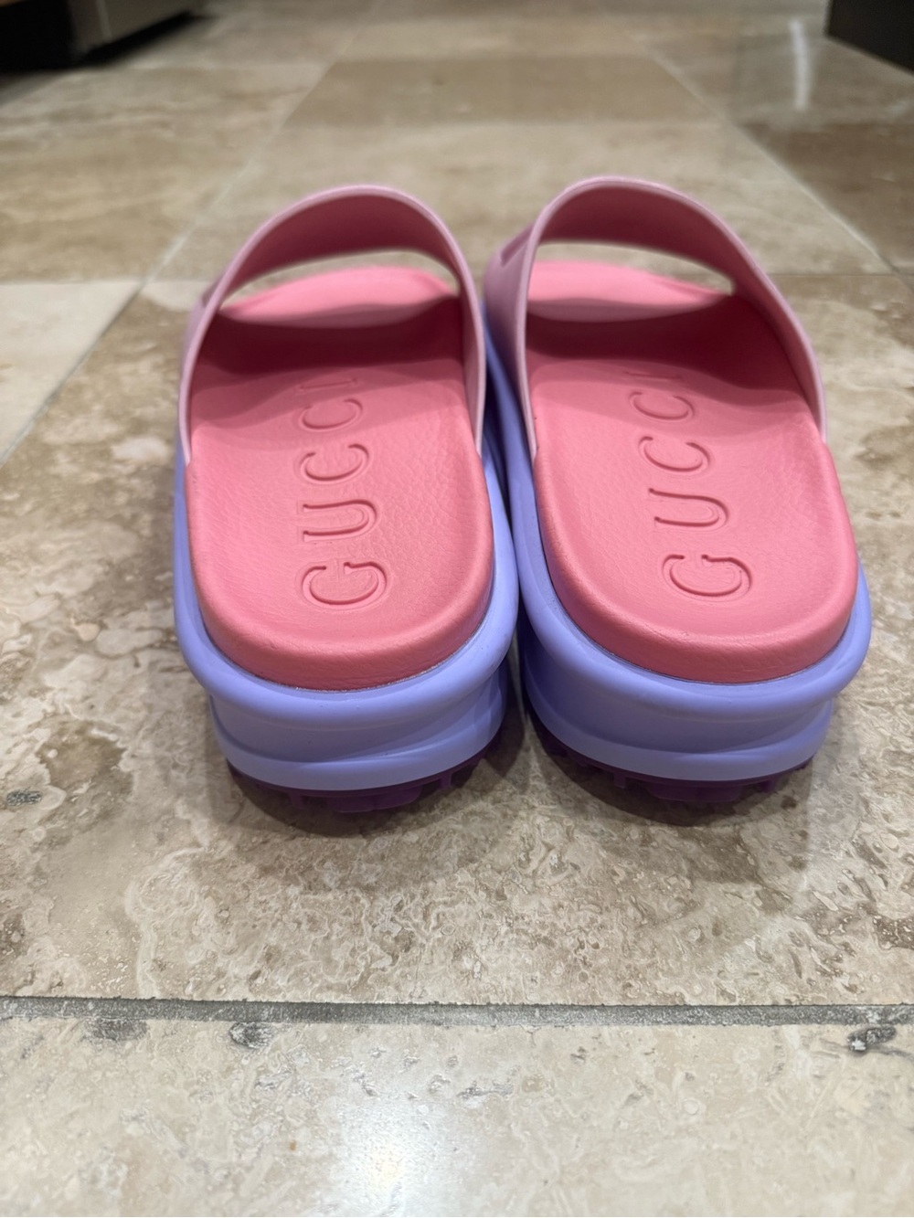 Gucci Pink Rubber Platform Slide Sandals - Picture 4 of 6